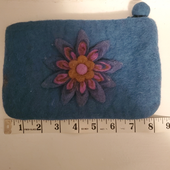 Rising Tide Teal Felted Wool Zipper Pouch - Picture 7 of 8